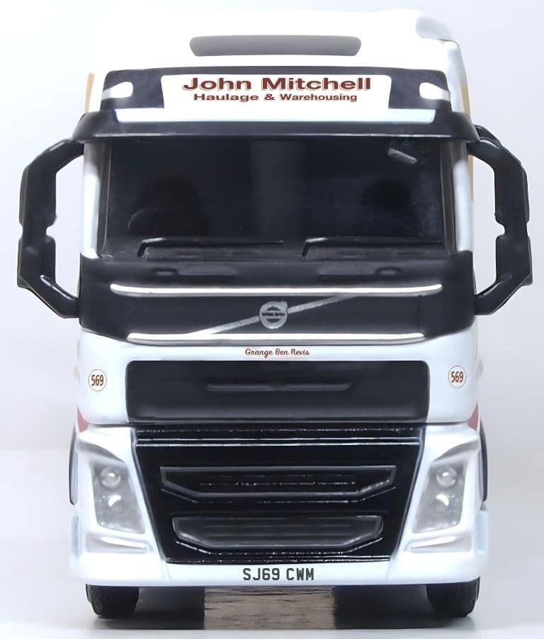 Oxford 76VOL4012 Volvo FH4 Cylindrical Tanker John Mitchell 1/76 Scale
