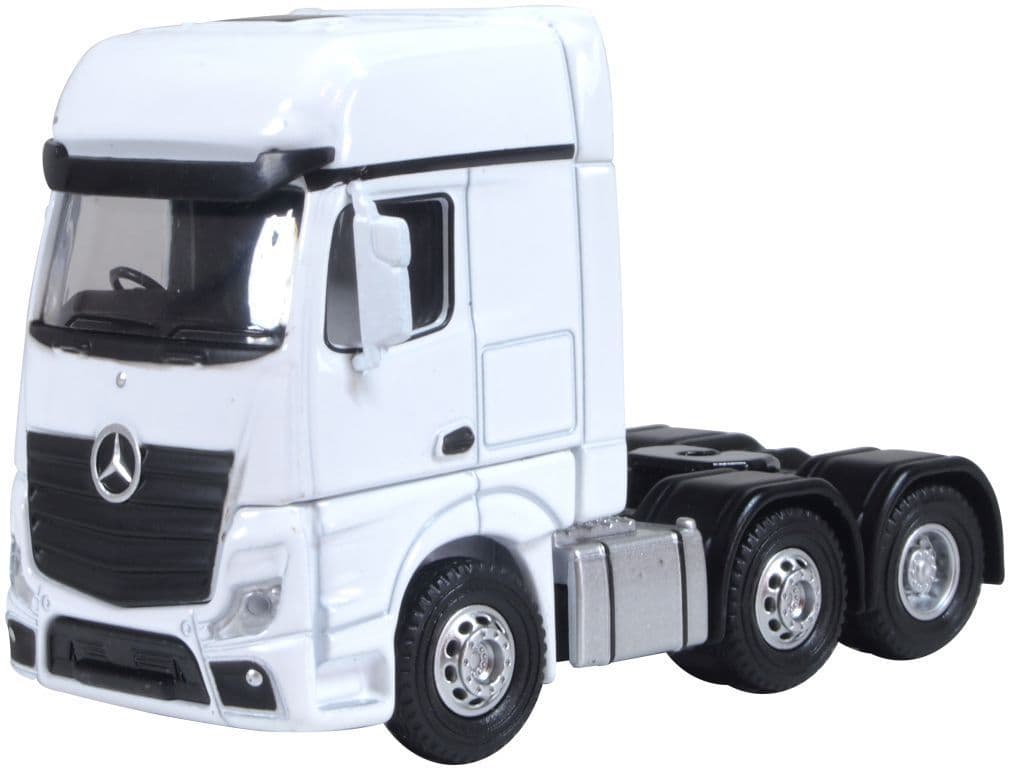 Oxford 76WHMERCAB Mercedes Actros Cab White 1:76 Scale