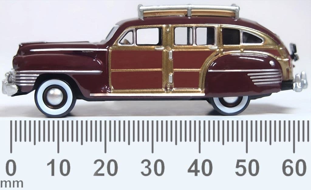 Oxford 87CB42001 Chrysler T + C Woody Wagon 1942 Regal 1:87 Scale