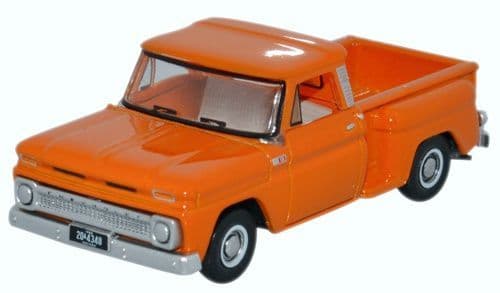 Oxford 87CP65002 Chevrolet Stepside Pick Up 1965 - Orange - 1/87 Scale