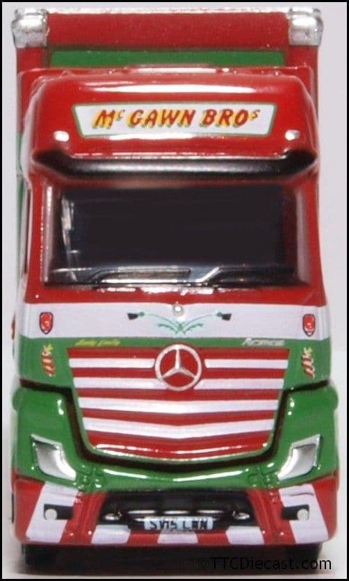 Oxford NMB007 Mercedes Actros Curtainside - McGawn Bros - N Gauge
