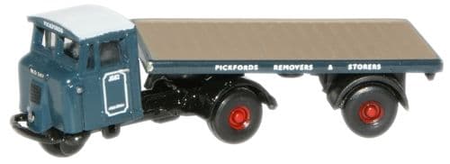 Oxford NMH007 Mechanical Horse Flatbed Trailer Pickfords