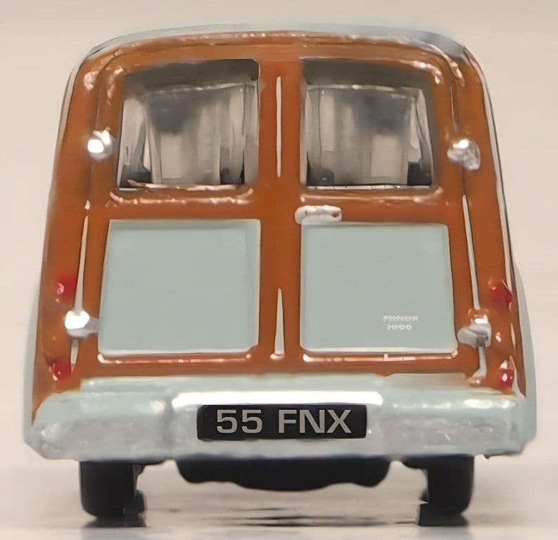 Oxford NMMT009 Morris Traveller Smoke Grey 1/148 Scale
