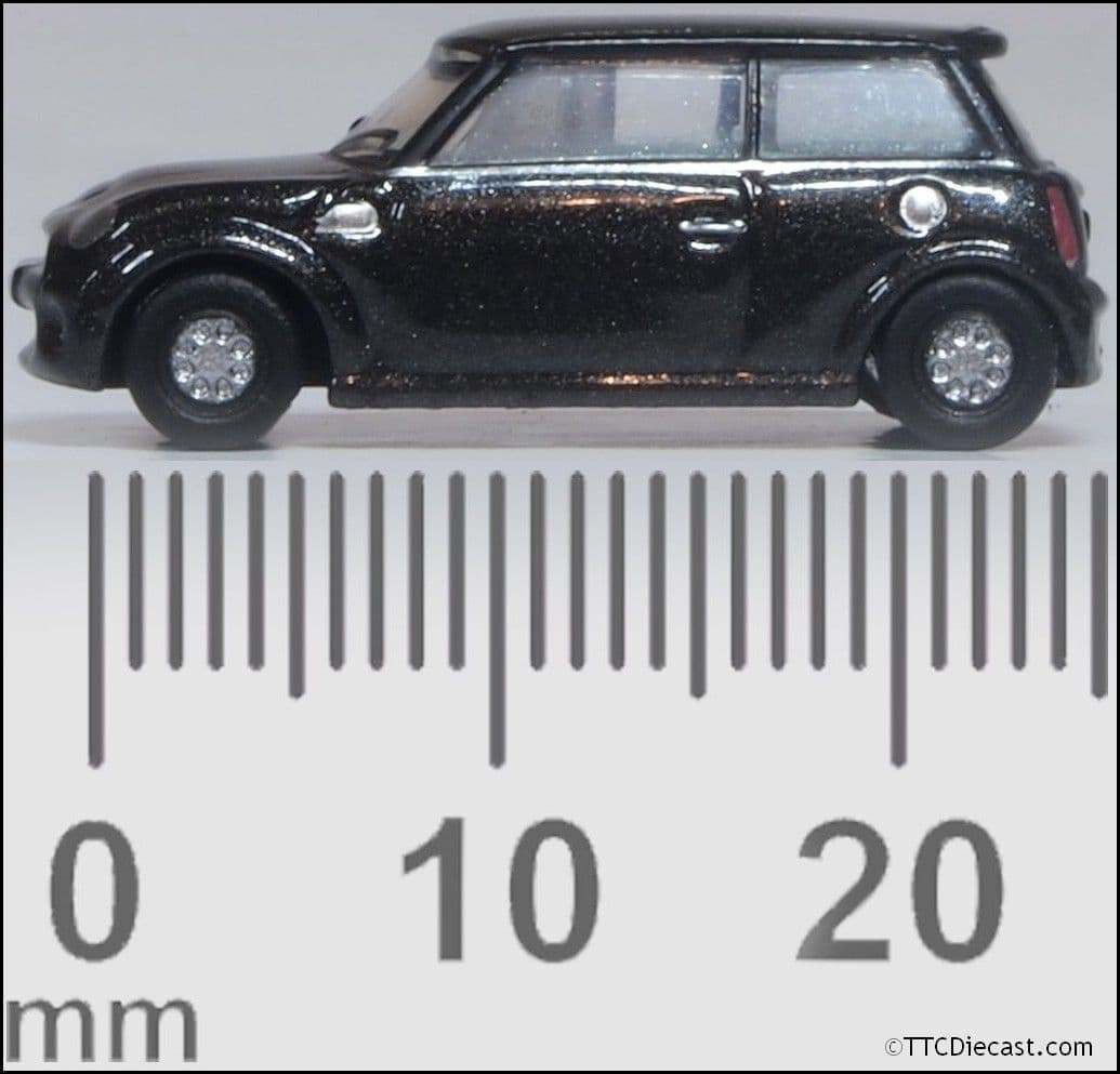 Oxford NNMN003 New Mini Midnight Black 1:148 Scale