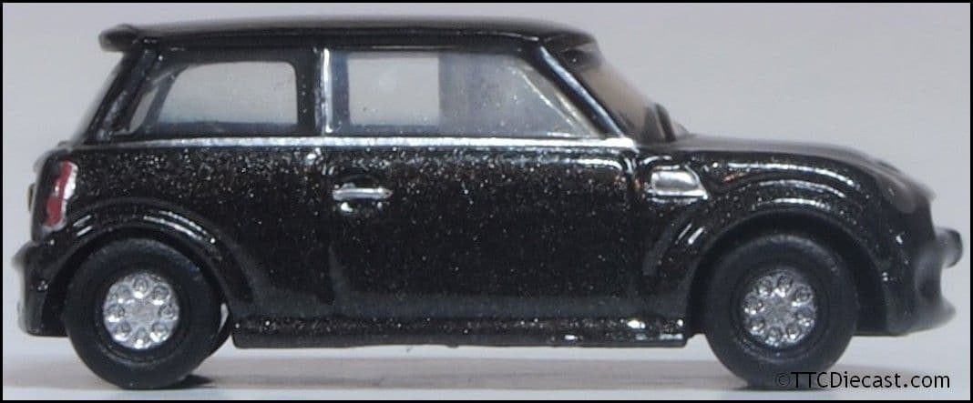 Oxford NNMN003 New Mini Midnight Black 1:148 Scale