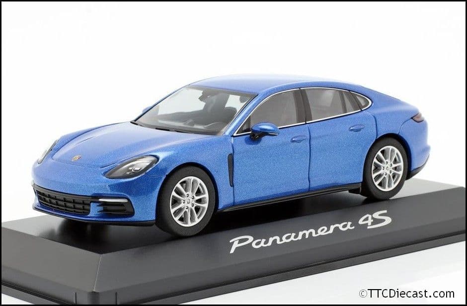 Porsche Dealer WAP 020 721 0G Porsche Panamera 4S 2nd Gen 2016 Saphire Blue Metallic LAST ONE.