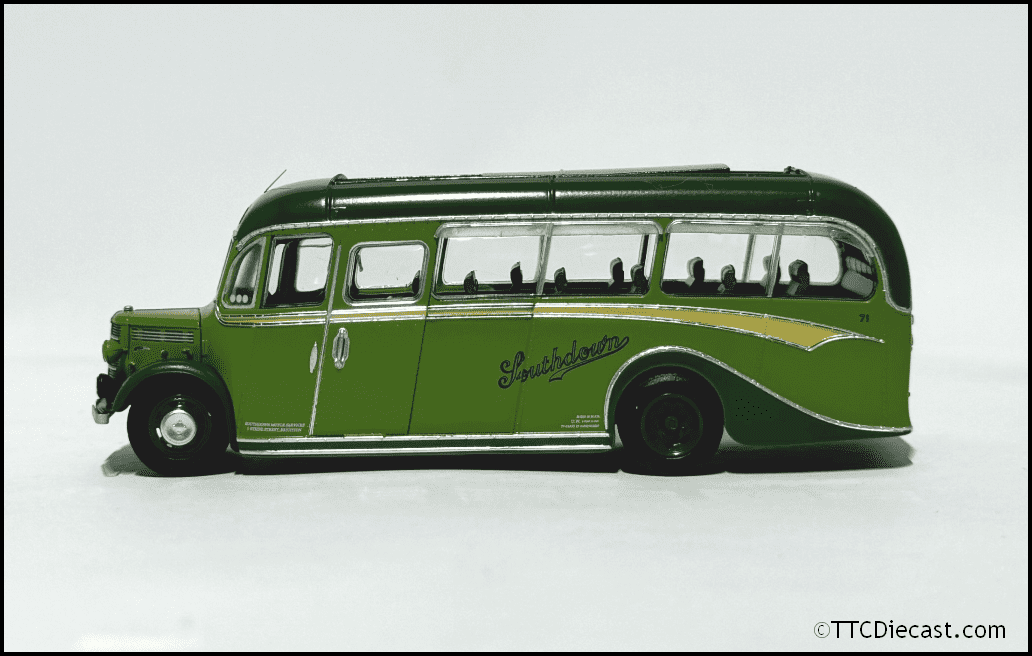 Rapido 920011 Bedford OB Duple Vista, Southdown, TTCDIECAST EXCLUSIVE, 1:76 Scale