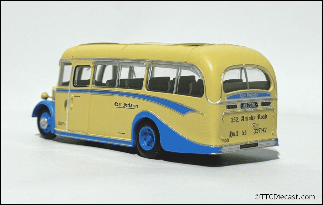 Rapido 920012 Bedford OB Duple Vista, East Yorkshire, TTCDIECAST EXCLUSIVE, 1:76 Scale