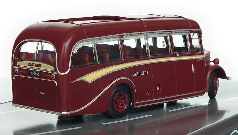 Rapido 920002 Bedford OB Duple Vista, East Kent Road Car, 1:76 Scale *LAST FEW*