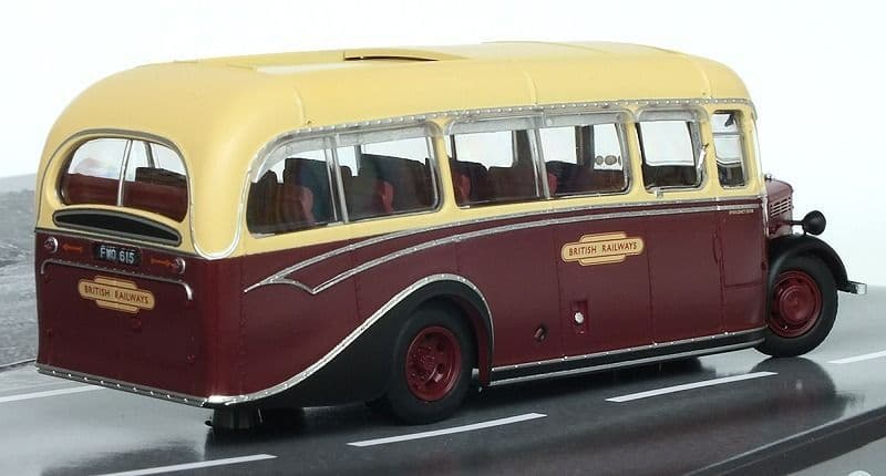 Rapido 920007 Bedford OB Duple Vista, British Railways, 1:76 Scale *LAST FEW*