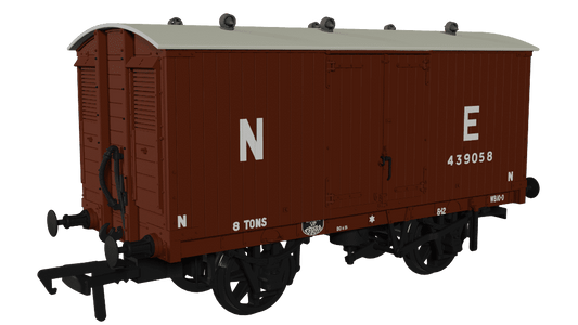 Rapido 930008 GNR 8 Ton Van - NE (Large Letters) No.439058 OO Gauge *PRE ORDER £31.46*