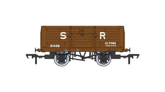 Rapido 940003 D1379 8 Plank Wagon SR No.31458 , OO Gauge