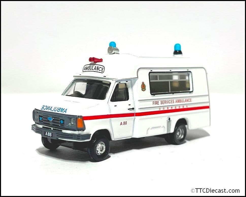 Tiny ATC65424 Ford Transit HKFSD 1980s Ambulance A88 Museum version 1:76 Scale