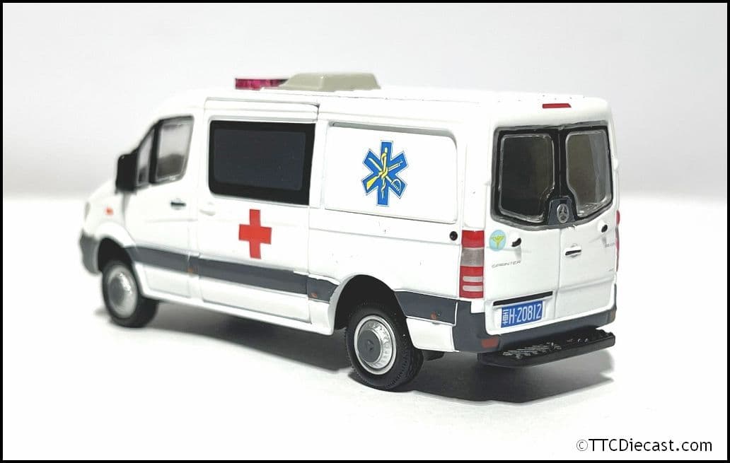 Tiny ATCTW64047 Mercedes Benz Sprinter 4x4 Taiwan Military Ambulance 1:64 Scale - LAST FEW