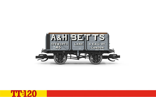 Hornby TT6054 A & H Betts 45 7 Plank Wagon TT120 Gauge *PRE ORDER £22.79*