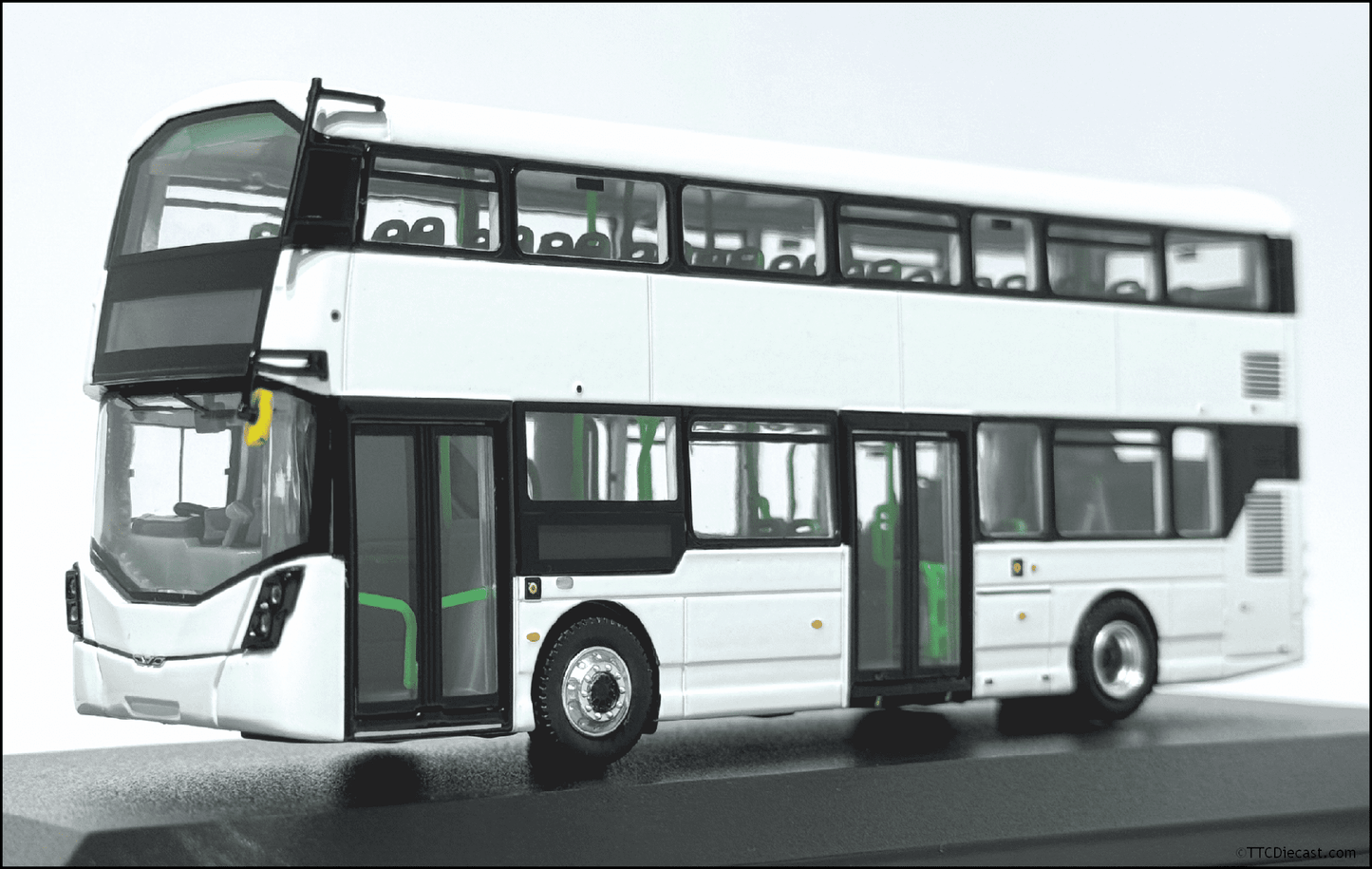 80M W76002 Wright Streetdeck, Dual Door, Plain White TTC EXCLUSIVE - 1:76 Scale