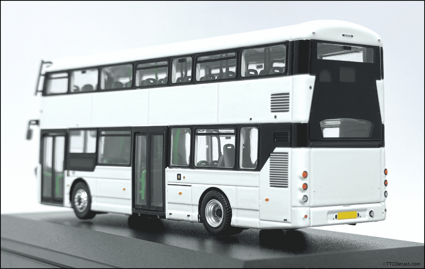 80M W76002 Wright Streetdeck, Dual Door, Plain White TTC EXCLUSIVE - 1:76 Scale