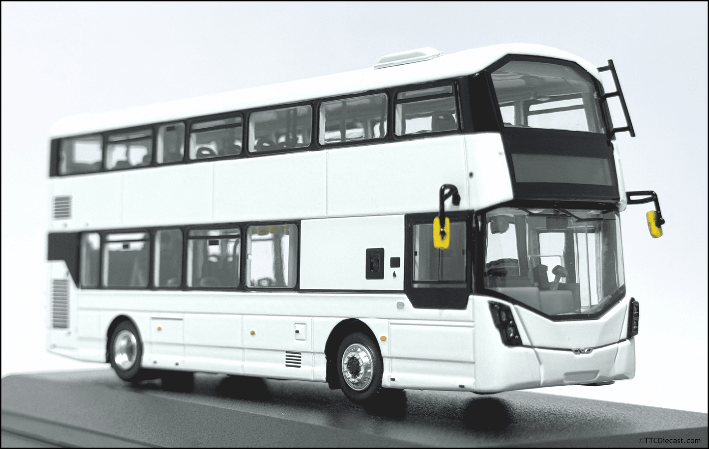 80M W76002 Wright Streetdeck, Dual Door, Plain White TTC EXCLUSIVE - 1:76 Scale