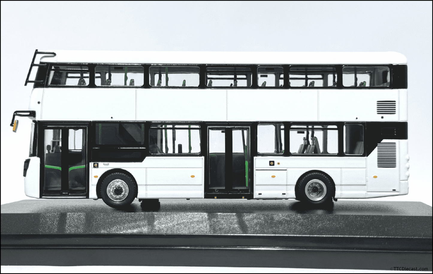 80M W76002 Wright Streetdeck, Dual Door, Plain White TTC EXCLUSIVE - 1:76 Scale