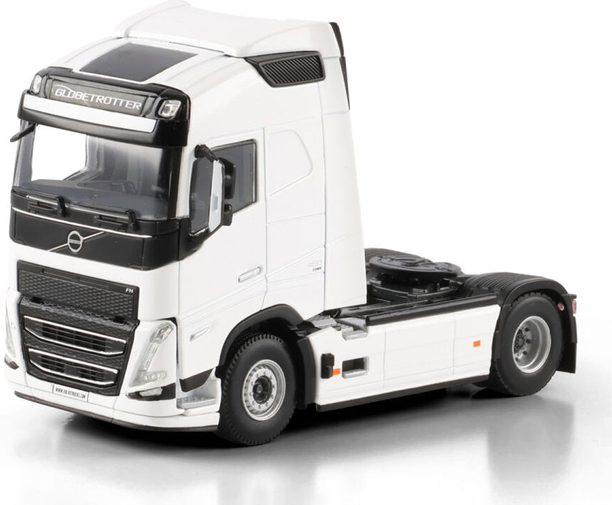 WSI 03-2059 Volvo FH5 MY2024 Globetrotter 4x2, 1:50 Scale